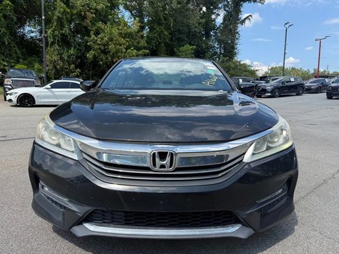 Used 2017 Honda Accord Sport Special Edition image 3