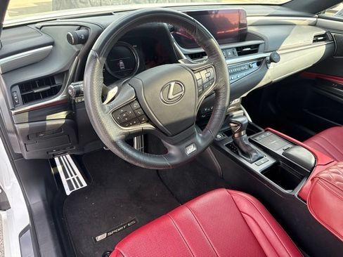 Used 2019 Lexus ES 350 F Sport w/ Accessory Package 2 FWD image 10