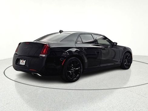 Used 2021 Chrysler 300 S image 9