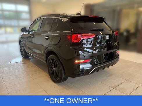 Used 2025 Buick Encore GX Sport Touring FWD image 3