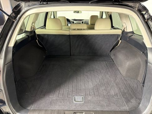 Used 2010 Subaru Outback 2.5i Premium image 18