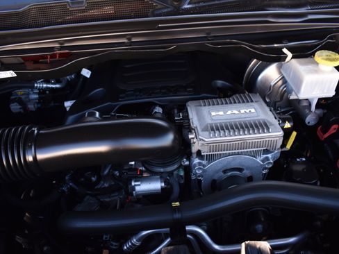 Used 2020 RAM 1500 Laramie image 33