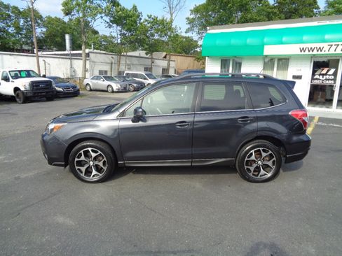 Used 2014 Subaru Forester 2.0XT Touring w/ Popular Package #2 image 11