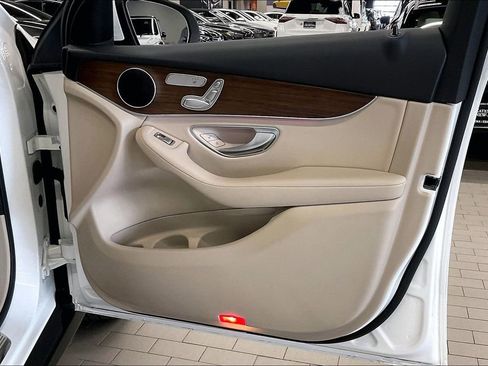 Certified 2022 Mercedes-Benz GLC 300 GLC 300 image 16