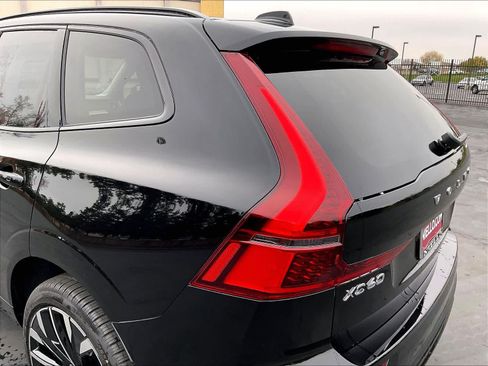New 2026 Volvo XC60 B5 Ultra w/ Climate Package AWD/4WD image 25