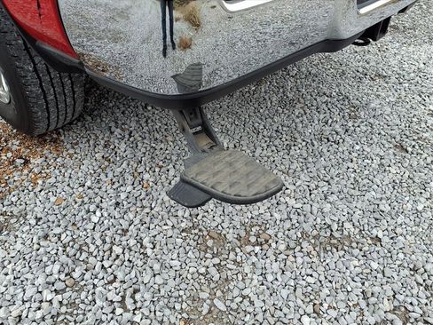 Used 2024 RAM 2500 Big Horn w/ Bed Utility Group image 34