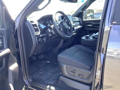 Used 2025 RAM 2500 Big Horn AWD/4WD image 7