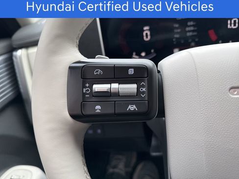 Used 2025 Hyundai Santa Fe SE image 32