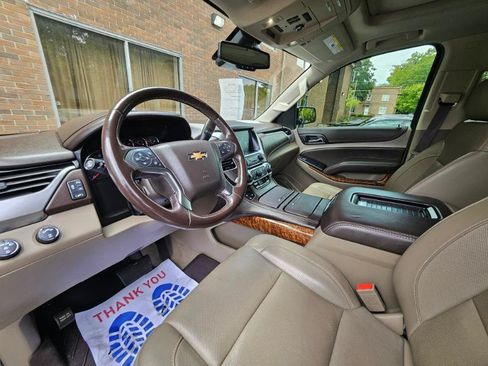 Used 2019 Chevrolet Tahoe Premier AWD/4WD image 40