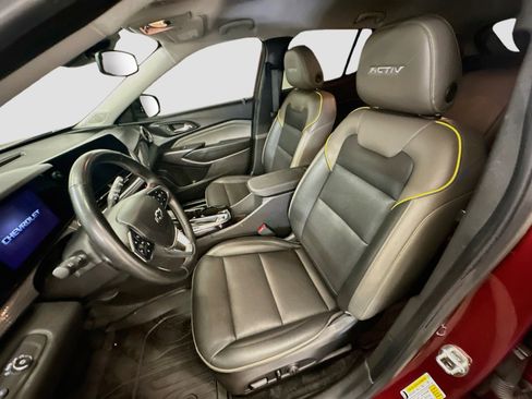 Used 2024 Chevrolet Trax ACTIV w/ Driver Confidence Package FWD image 13