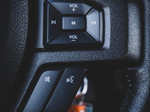 Used 2020 Ford F150 XLT w/ Equipment Group 302A Luxury image 12