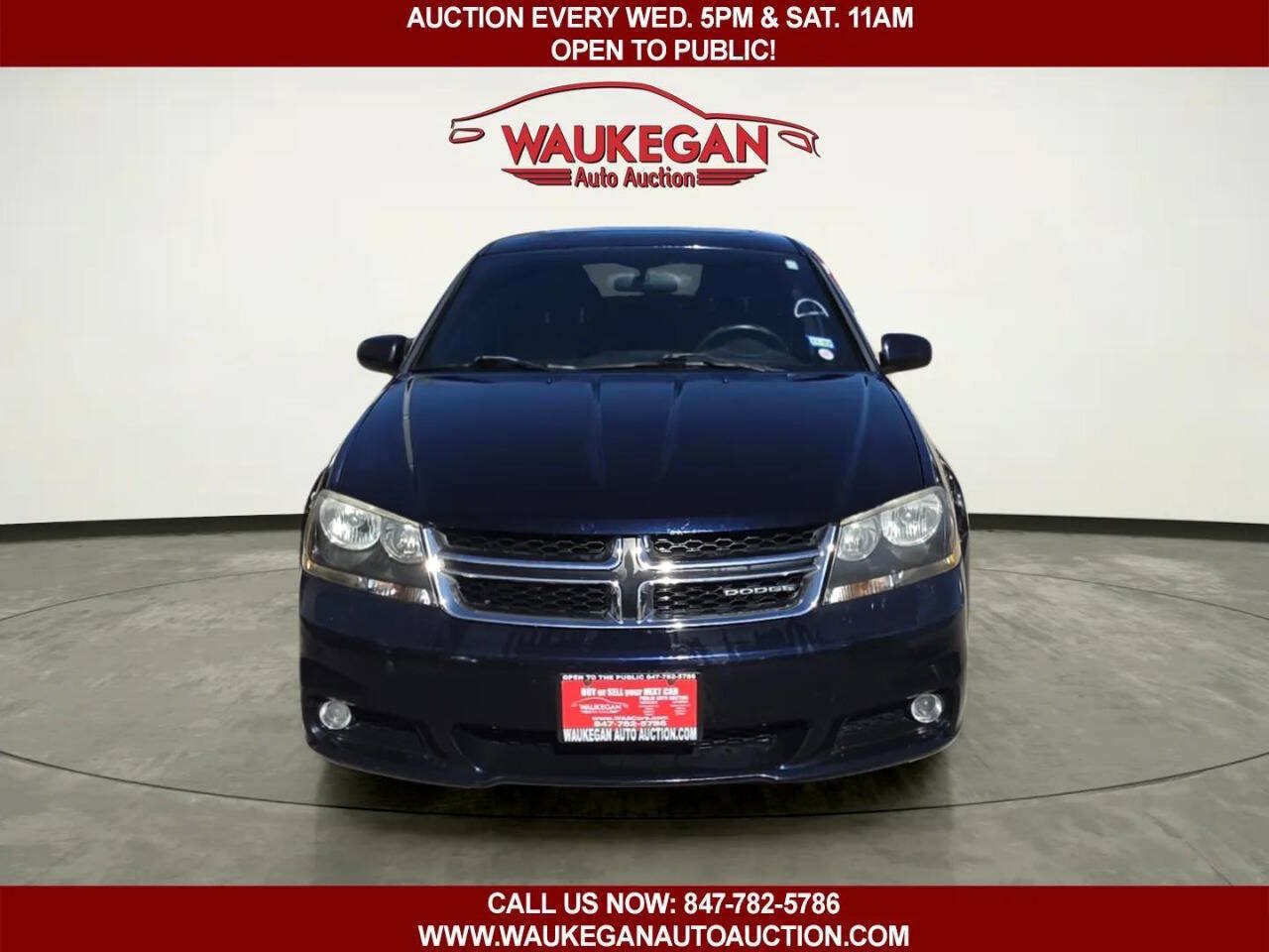 Used 2011 Dodge Avenger Heat FWD image 2