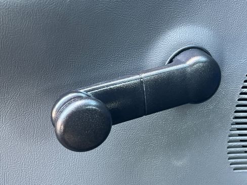 Used 2010 Ford Ranger XL image 14