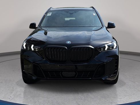 New 2026 BMW X5 xDrive50e w/ M Sport Package AWD/4WD image 2