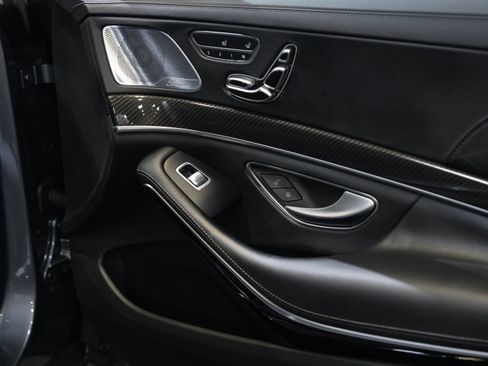 Used 2020 Mercedes-Benz S 63 AMG 4MATIC Sedan image 26