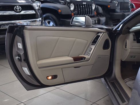 Used 2005 Cadillac XLR RWD image 48