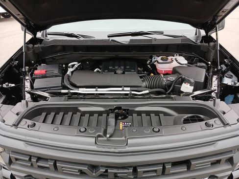 New 2026 Chevrolet Silverado 1500 Custom w/ Turbomax Blackout Package image 31