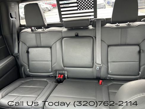 Certified 2021 Chevrolet Silverado 1500 High Country w/ Technology Package image 33