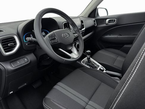New 2026 Hyundai Venue SEL FWD image 15