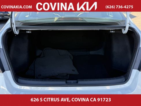 Used 2025 Honda Civic Sport image 11