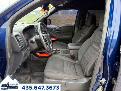 Used 2023 Nissan Frontier PRO-4X w/ Pro Convenience Package AWD/4WD image 15