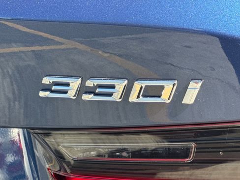 Used 2024 BMW 330i 330i w/ Convenience Package image 19