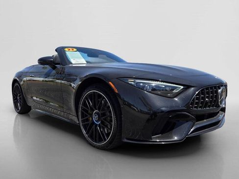 Certified 2022 Mercedes-Benz SL 63 AMG 4MATIC image 7