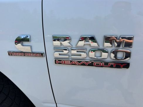 Used 2016 RAM 2500 SLT AWD/4WD image 9
