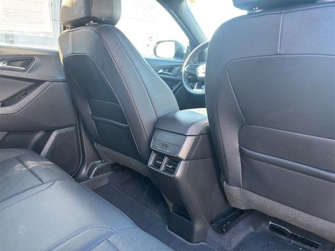 Used 2025 Chevrolet Equinox LT w/ Convenience Package II image 22