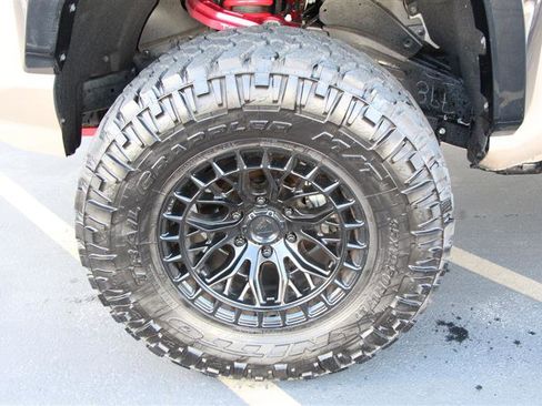 Used 2025 Toyota Tacoma TRD Pro image 31