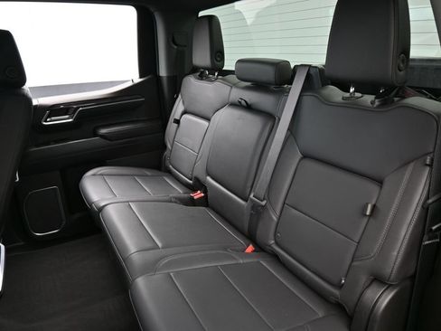 Used 2022 Chevrolet Silverado 1500 LTZ RWD image 43