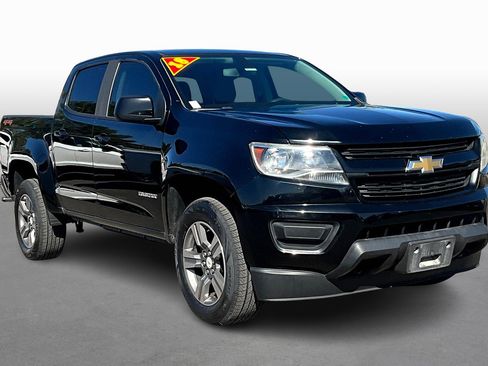 Used 2018 Chevrolet Colorado W/T w/ Custom Special Edition image 9