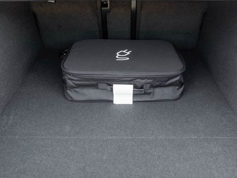 New 2026 Porsche Taycan Turbo image 74