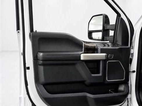 Used 2022 Ford F250 Lariat AWD/4WD image 37