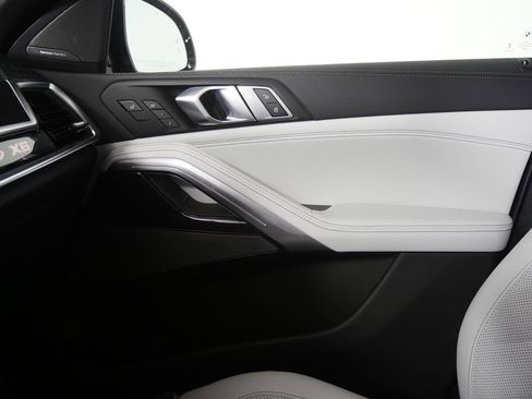 New 2026 BMW X6 xDrive40i image 24