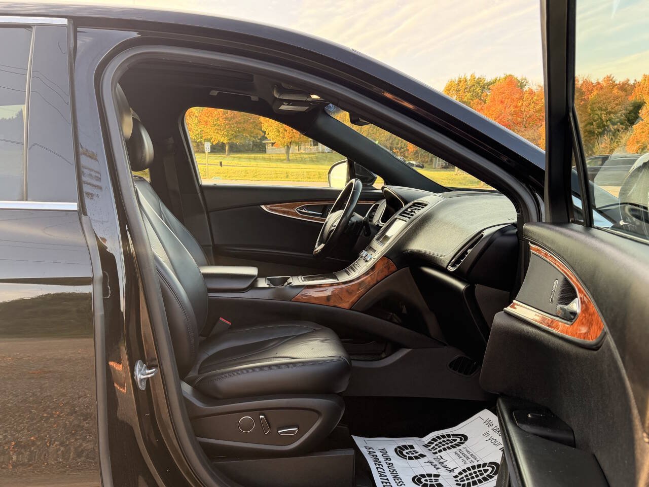 Used 2018 Lincoln MKX Reserve w/ Lincoln MKX Climate Package AWD/4WD image 29