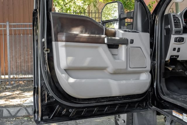 Used 2018 Ford F450 Limited w/ FX4 Off-Road Package AWD/4WD image 53