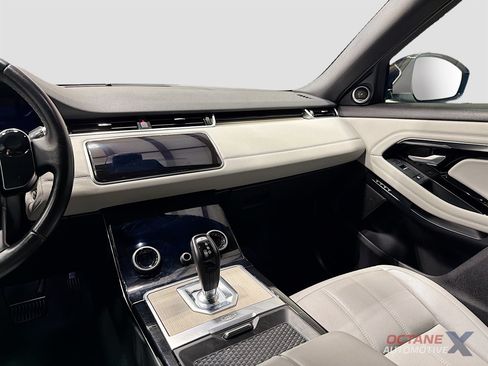 Used 2020 Land Rover Range Rover Evoque SE AWD/4WD image 25