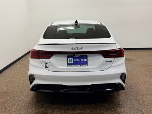Used 2023 Kia Forte GT-Line w/ GT-Line Premium Package FWD image 4