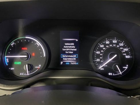 Certified 2024 Toyota Sienna LE image 22