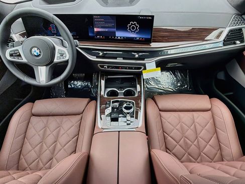 New 2027 BMW X7 xDrive40i w/ Executive Package AWD/4WD image 17