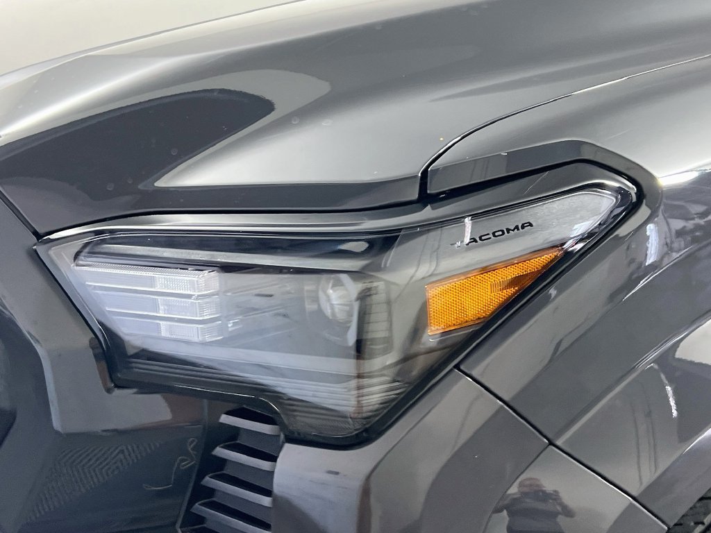 Used 2024 Toyota Tacoma SR5 RWD image 11