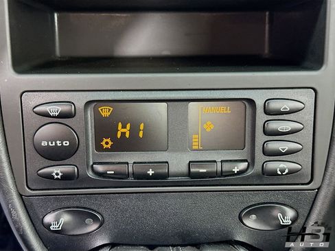 Used 2004 Porsche 911 Carrera 4S image 13