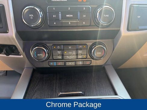 Used 2021 Ford F250 Lariat w/ Lariat Ultimate Package AWD/4WD image 24