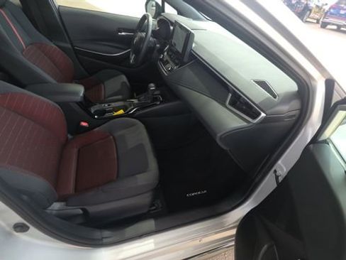 Used 2023 Toyota Corolla SE FWD image 29