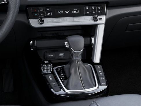 New 2025 Kia Seltos SX w/ SX Sunroof Package image 23