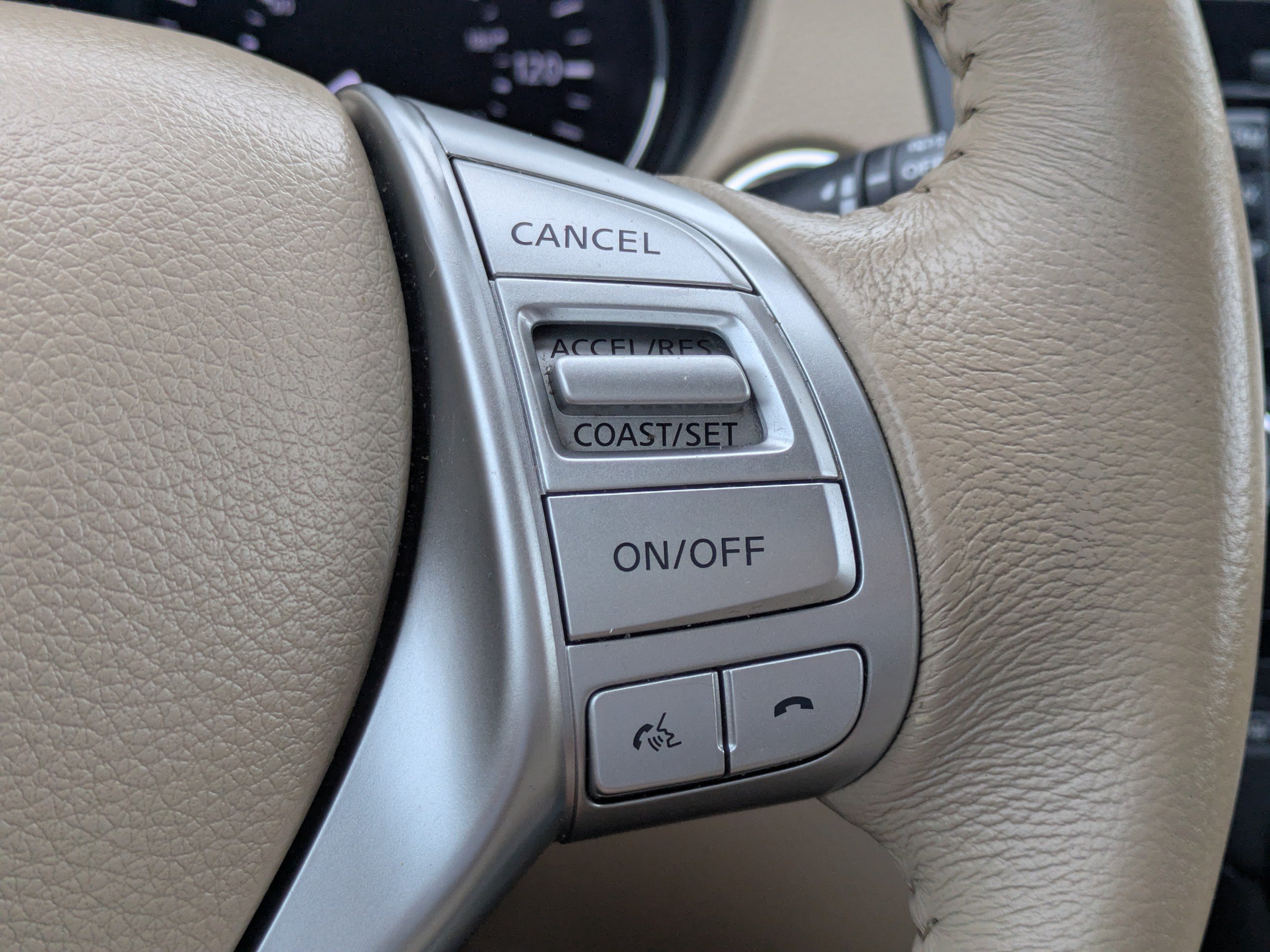 Used 2015 Nissan Rogue SL w/ SL Premium Package FWD image 23