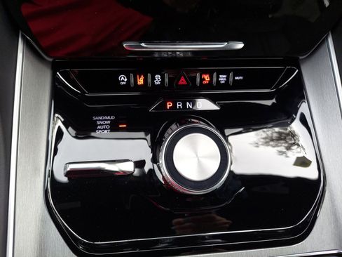 New 2026 Jeep Grand Wagoneer Limited image 21