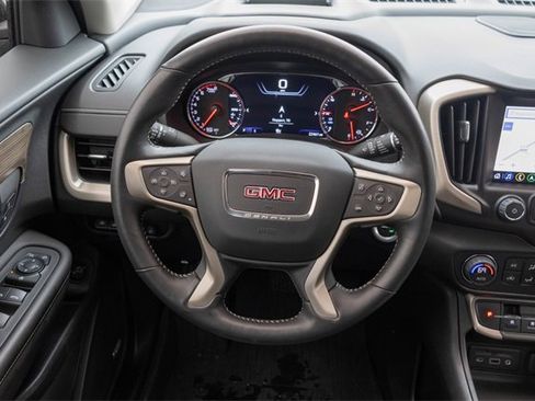 Used 2022 GMC Terrain Denali w/ Denali Premium Package image 24