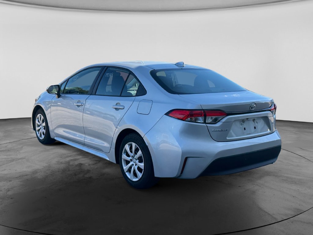 Used 2024 Toyota Corolla LE FWD image 7